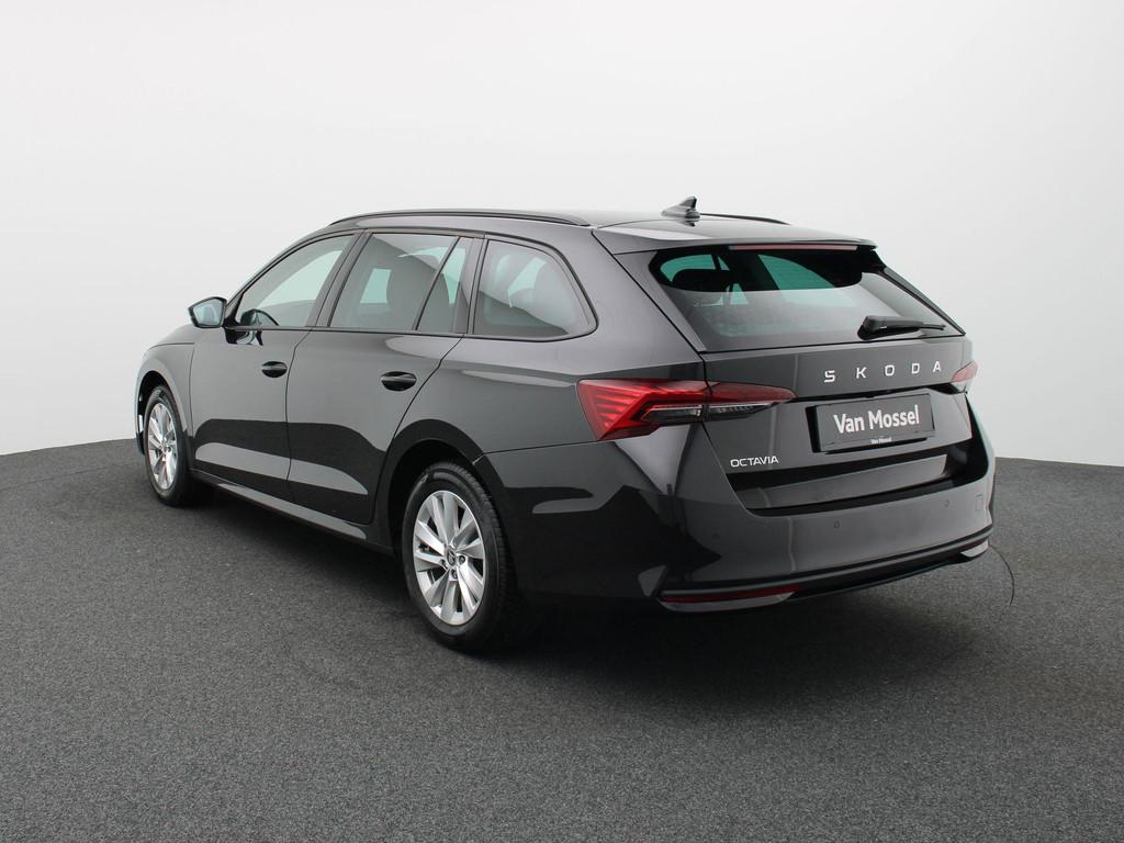 Skoda Octavia Combi 1.5 TSI eTec 110kW DSG7 SELECTION, Auto's, Skoda, Stof, 110 kW, 4 cilinders, Zwart