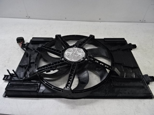 KACHEL VENTILATORMOTOR Passat Variant (3G5) (5Q0121203CN), Gebruikt, Volkswagen