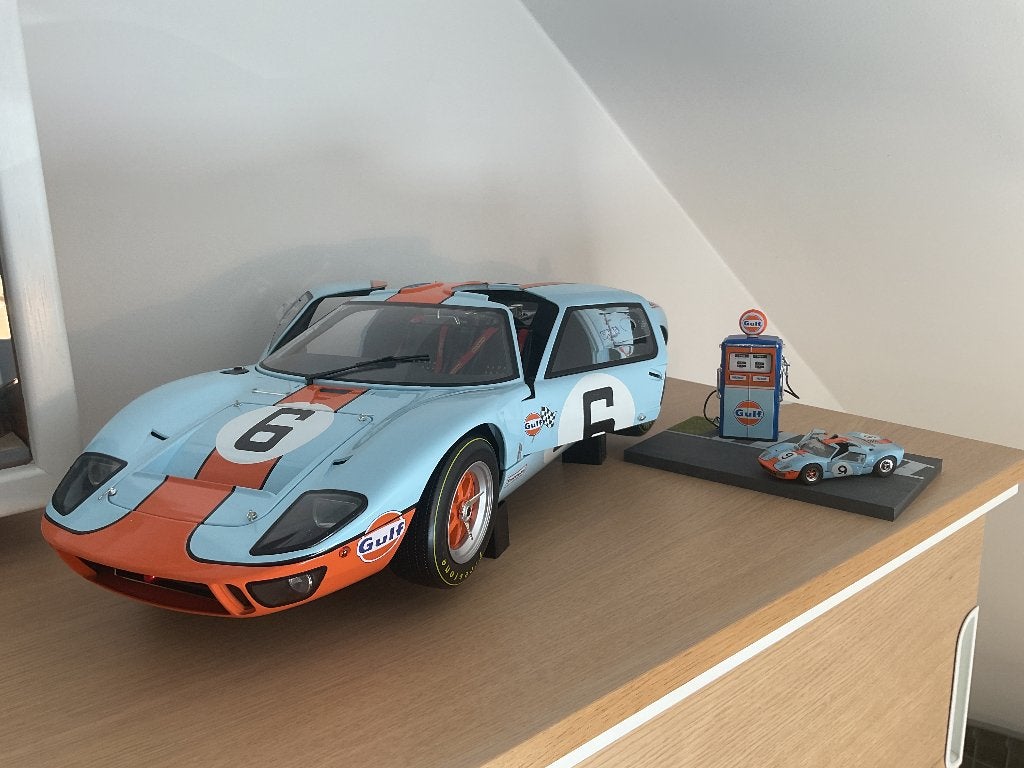 Ford GT 40 échelle 1/8, Enlèvement ou Envoi, Neuf, Moteur