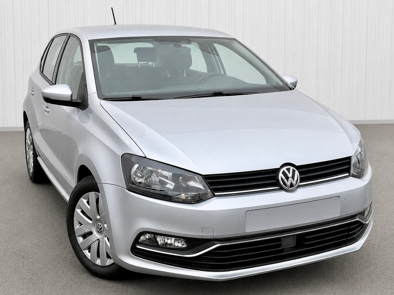 VOLKSWAGEN POLO 1.4 TDI BLUEMOTION – 75 CH – EURO 6B, Auto's, Elektrisch, 5 deurs, Particulier, Zilver of Grijs