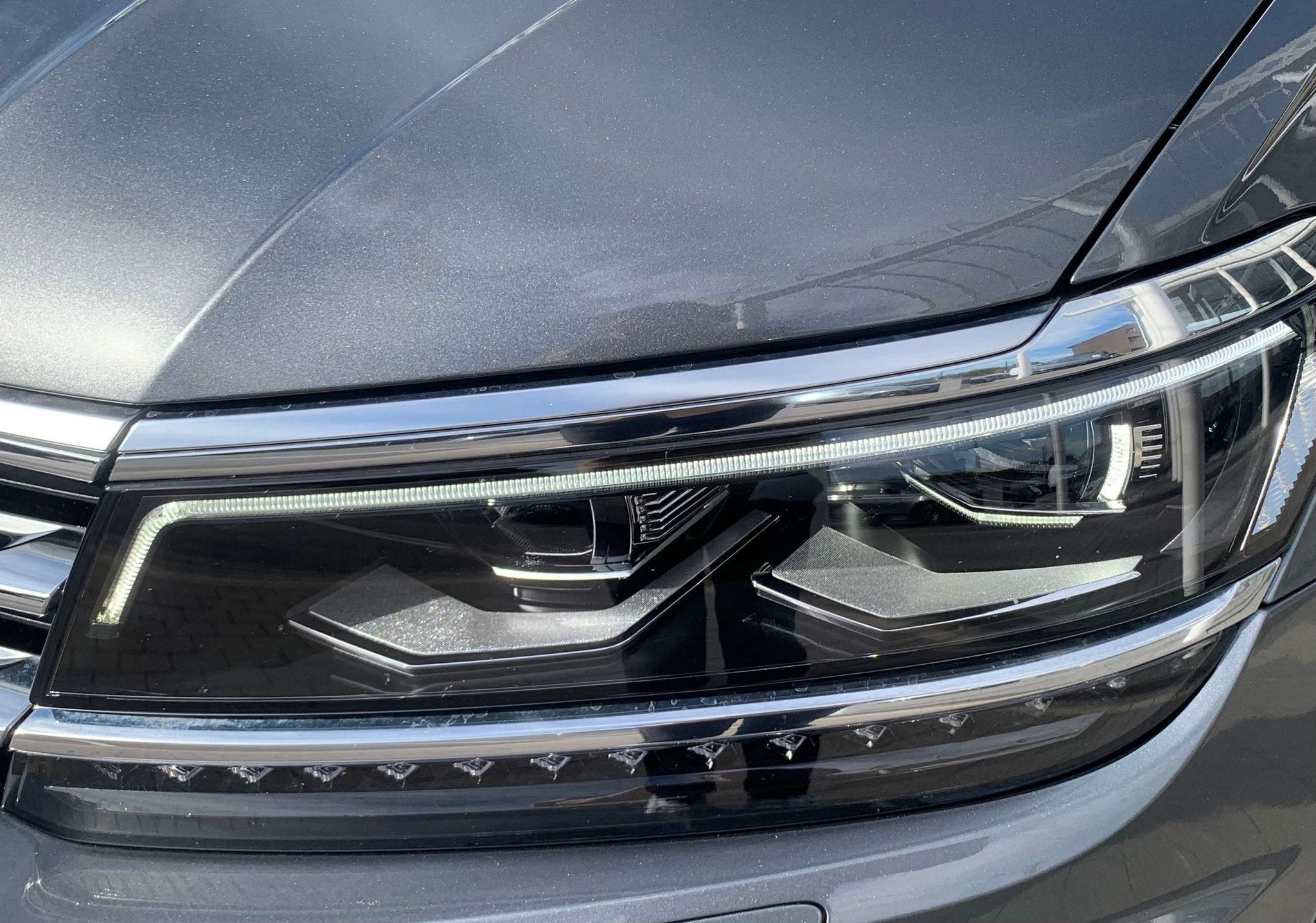 Volkswagen Tiguan 4 MOTION 1.4TSI HIGHLINE 150CV DSG 4x4 / F, Auto's, Automaat, Gebruikt, 4 cilinders, Leder