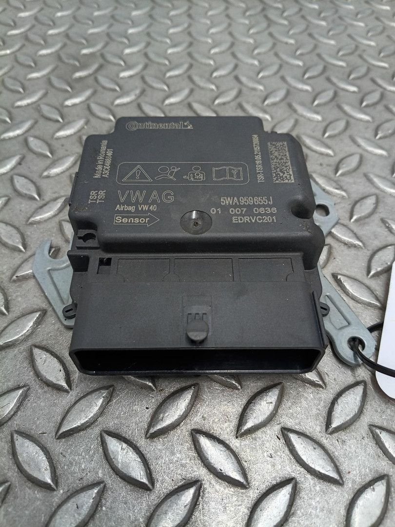 VOLKSWAGEN GOLF CD1 eTSI R-Line Hybride Benz. COMPUTER ECU 5, Ophalen of Verzenden, Gebruikt, ARN erkend