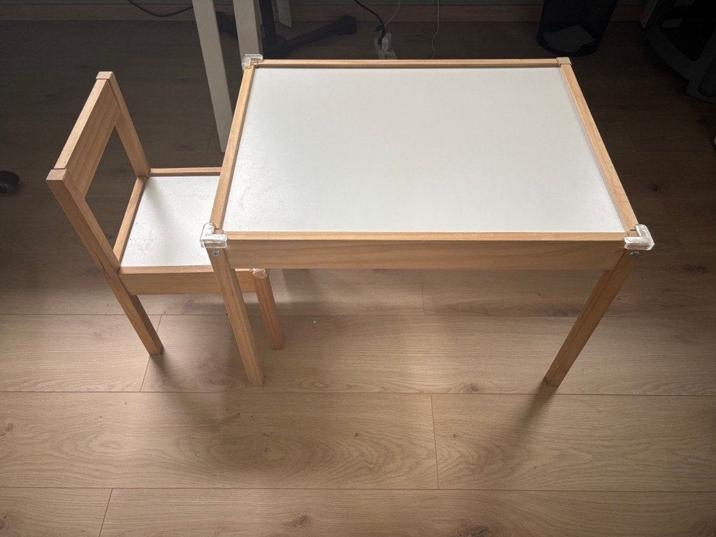 Table ikea latt et 1 chaise enfant, blanc/pin, Enlèvement ou Envoi, Utilisé, Table(s) et Chaise(s)