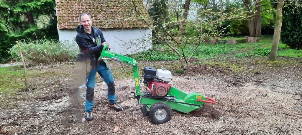 boomstronken uitfrezen, Tuin en Terras, Ophalen of Verzenden