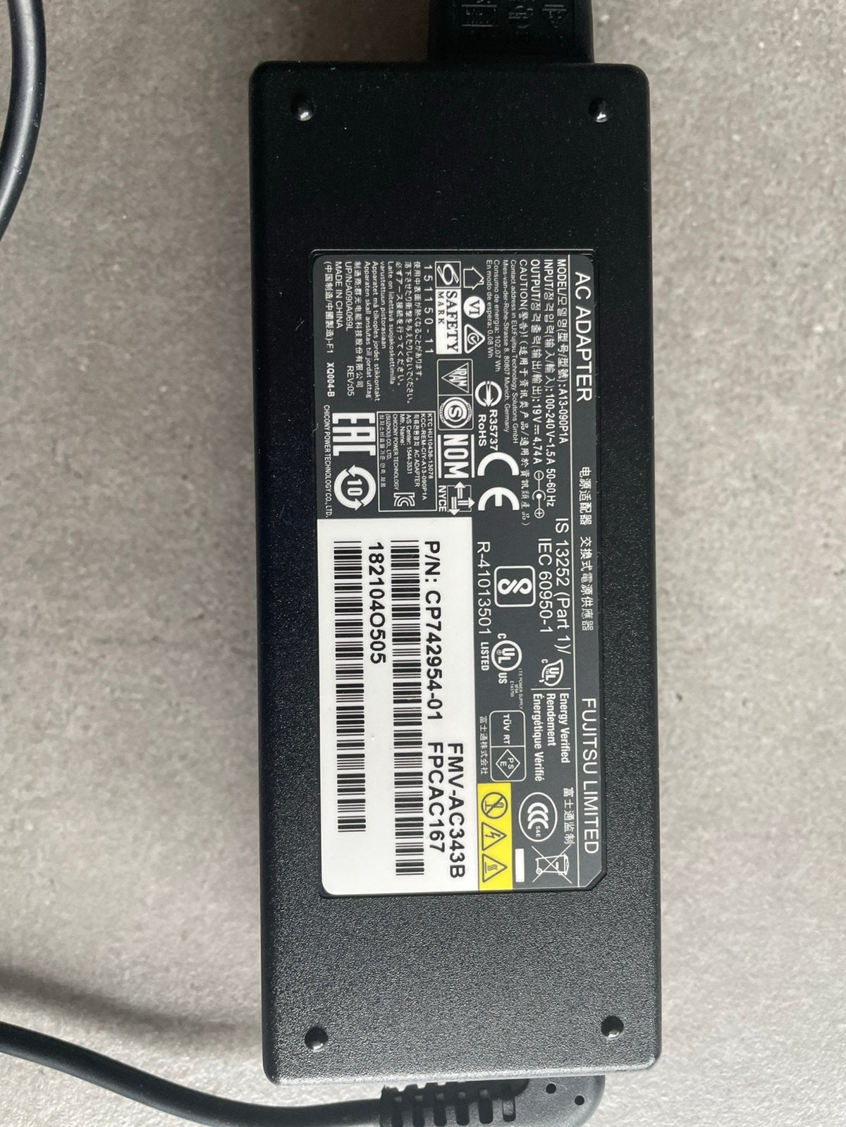 Ac adaptor ,Oplader in perfecte staat, Computers en Software, Laptop-opladers, Ophalen, Zo goed als nieuw