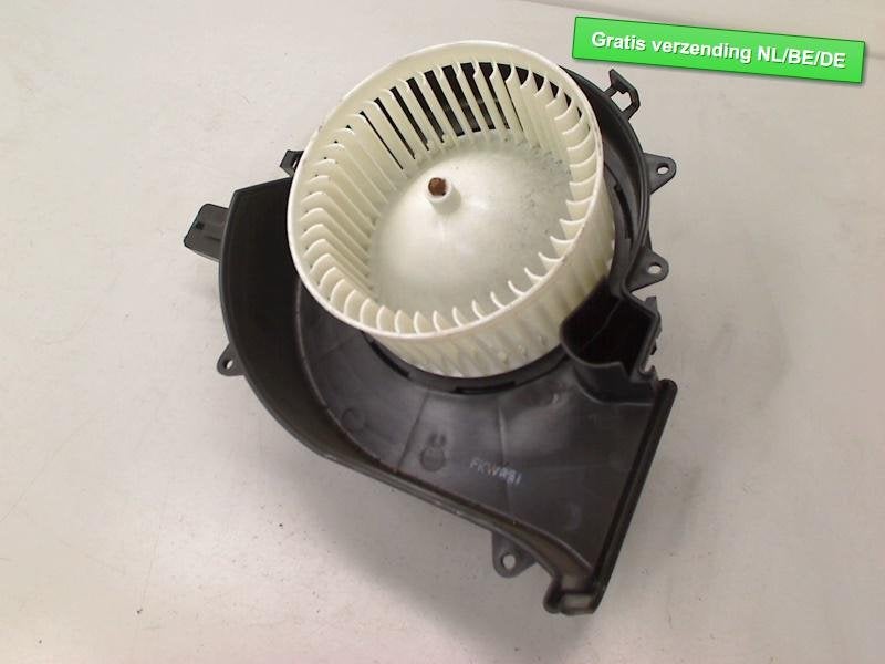 RADIATEUR MOTEUR Volkswagen Up! (121) (1S1819015A), Autos : Pièces & Accessoires, Volkswagen, Volkswagen AG, Utilisé, Kundenbetreuung@volkswagen.de