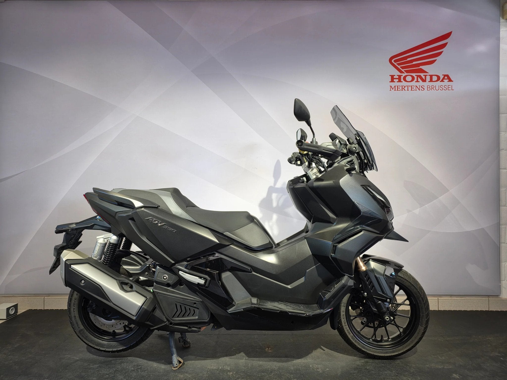 Honda ADV350 (année de construction 2024), Motos, 350 cm³, Entreprise, Autre