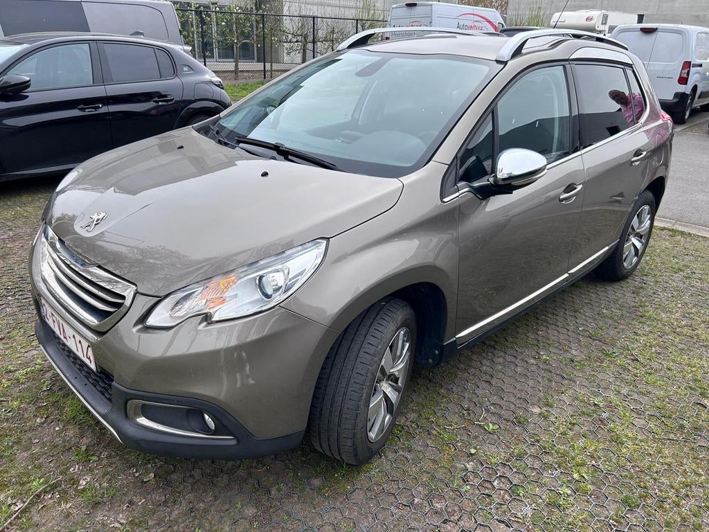 Peugeot  2008 allure, Achat, Attache-remorque, Particulier