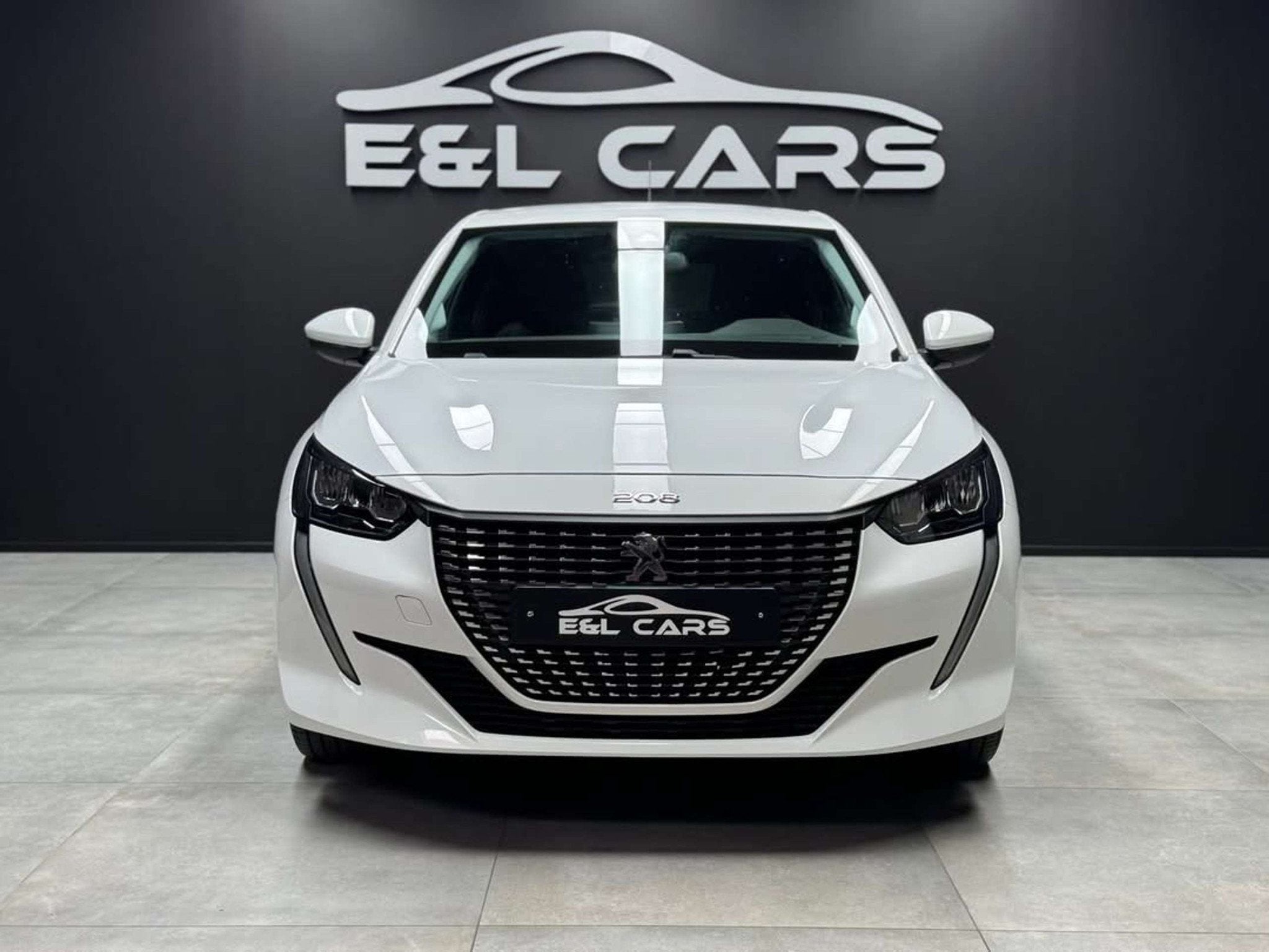 Peugeot 208 208 1.5 BlueHDi Allure Pack *12 mois de garantie, 75 kW, 4 cilinders, Lichtsensor, Wit