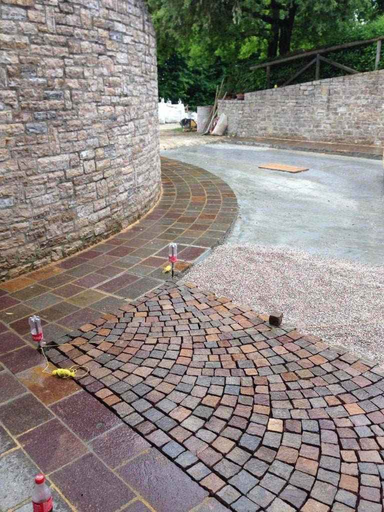 Kasseien Italiaanse porfier 10x10x6-8cm brown op voorraad, Neuf, Briques, 10 m²² ou plus, Enlèvement