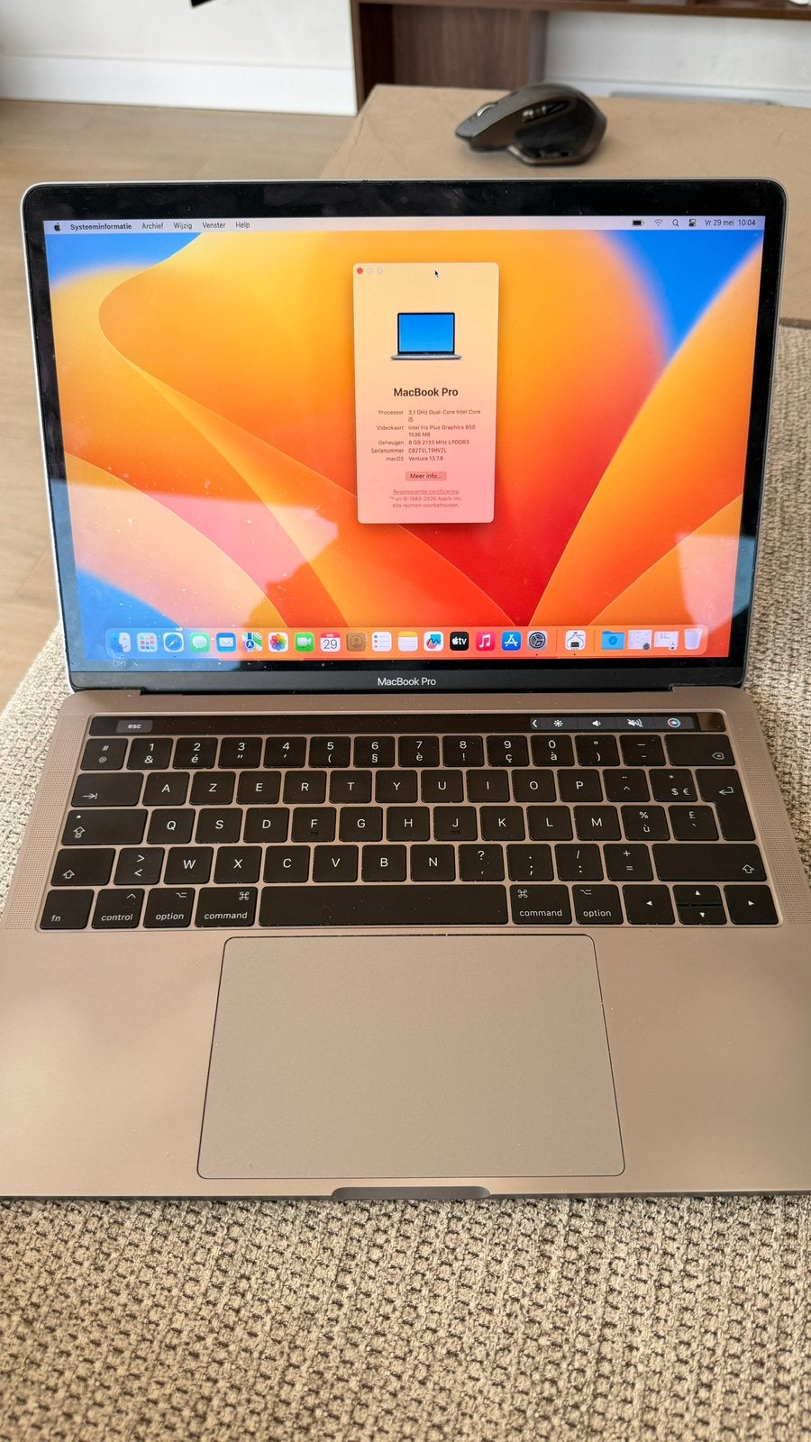 Macbook pro 13 inch touchbar, Computers en Software, Apple Macbooks, Ophalen of Verzenden, Zo goed als nieuw, 13 inch, MacBook