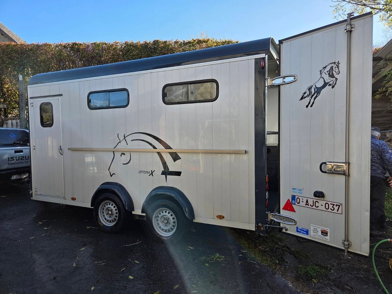 van cheval liberté  4cv, Enlèvement
