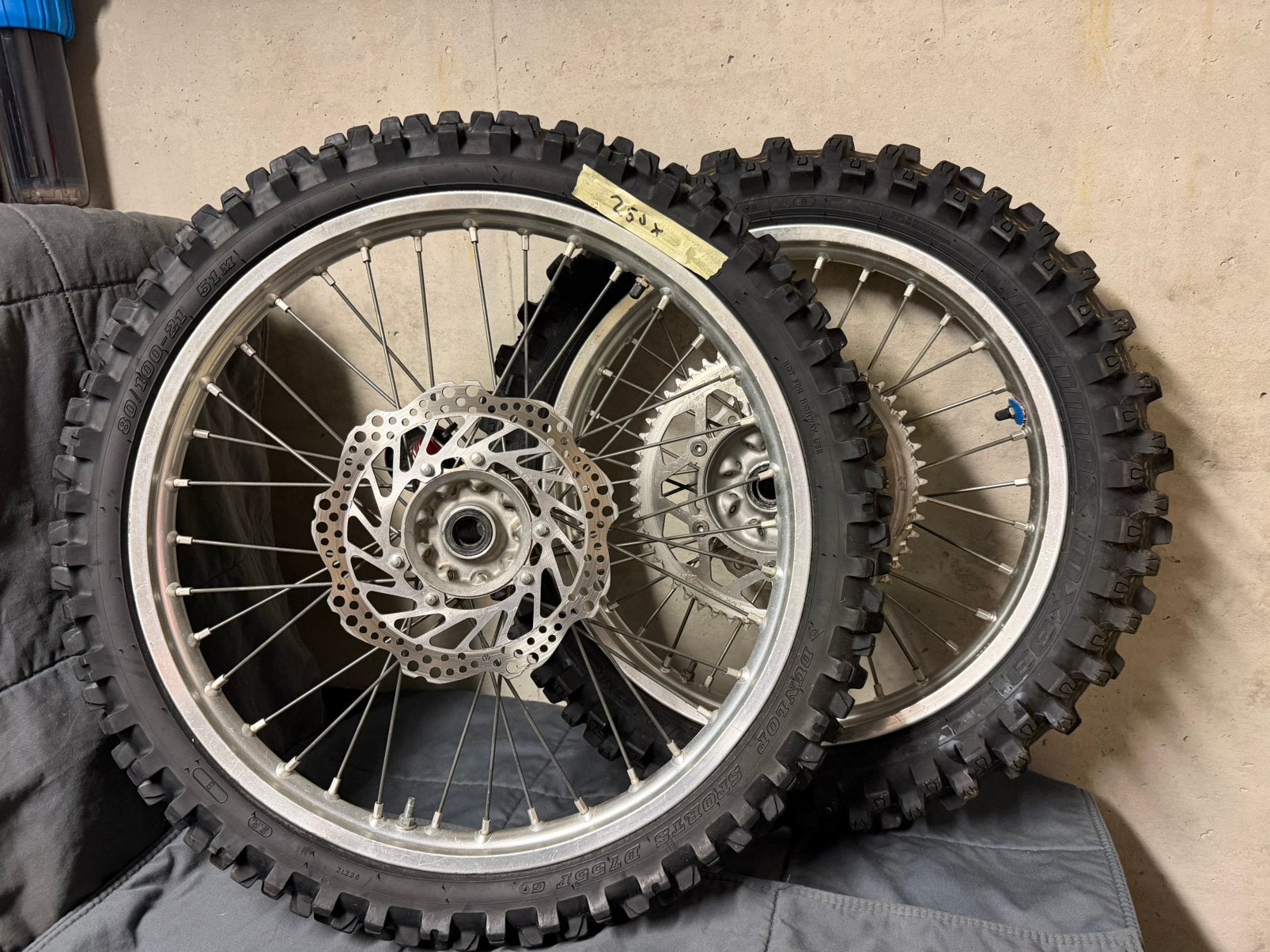 Wielen honda cr/crf, Motoren, Ophalen, Gebruikt