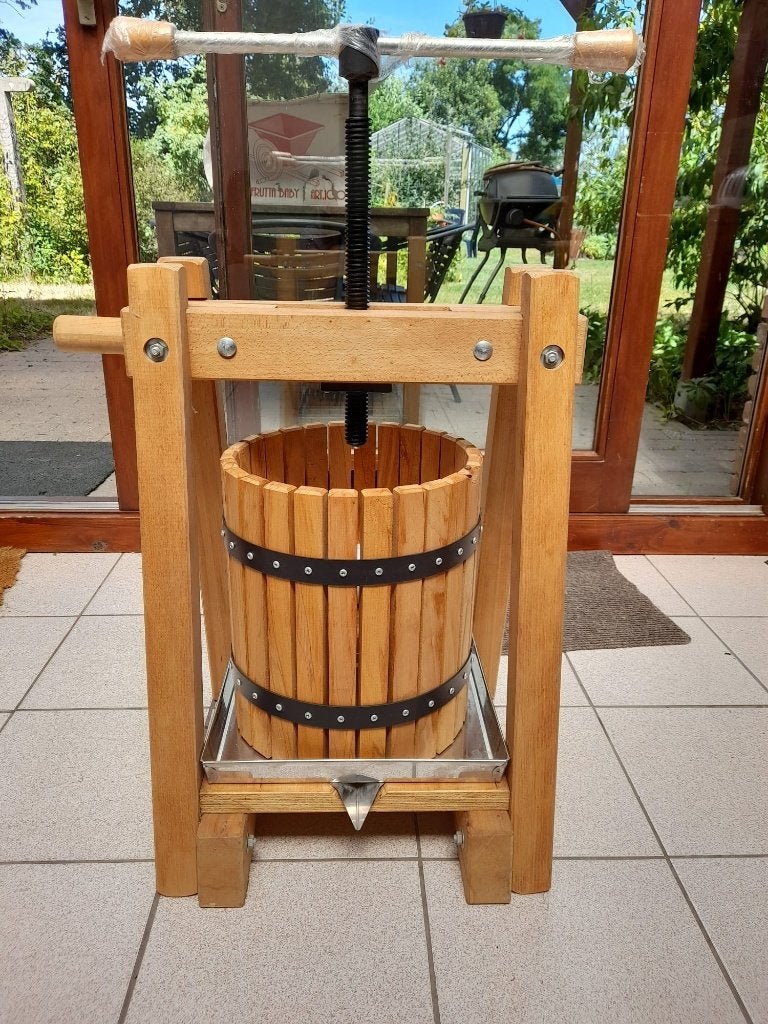 Vinoferm Fruitpers houten vat 12l, Ophalen, Nieuw