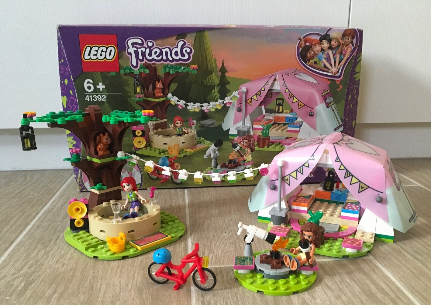 LEGO Friends 41392 "Glamping in de Natuur", Ophalen, Lego, Inclusief accessoires, Friends