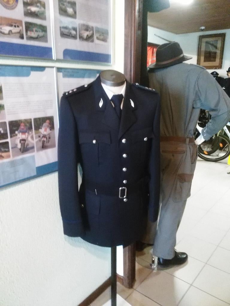 politie, Ophalen of Verzenden, Zo goed als nieuw