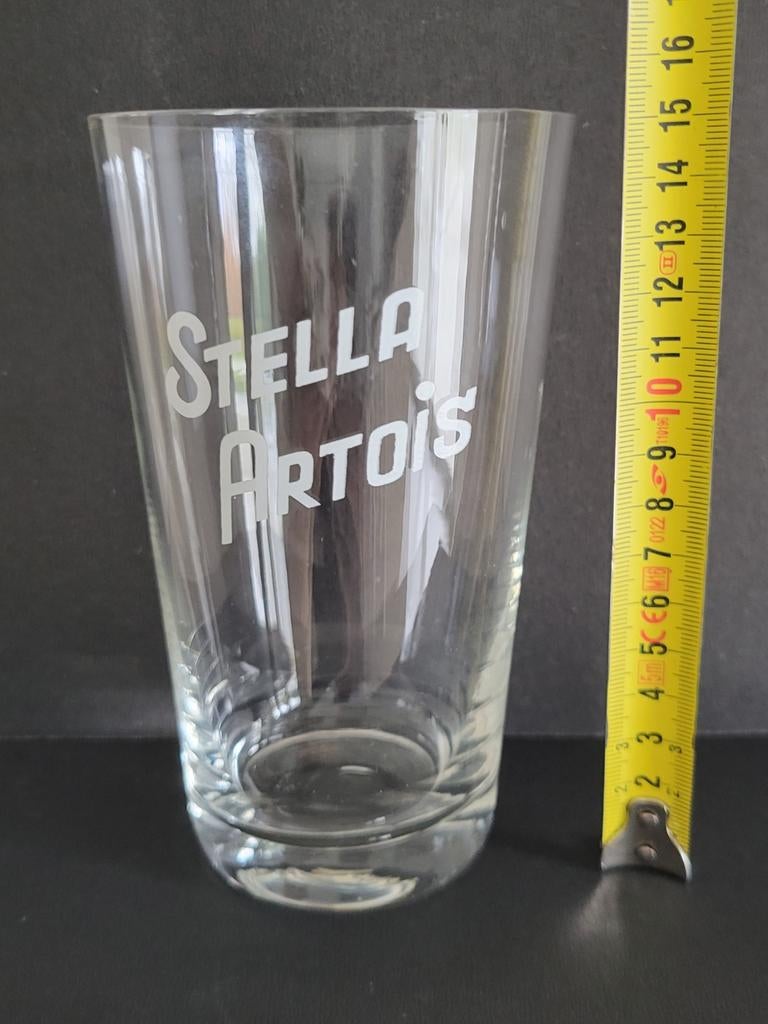 Stella Artois glas - halve liter, Verzamelen, Glas en Drinkglazen, Ophalen of Verzenden