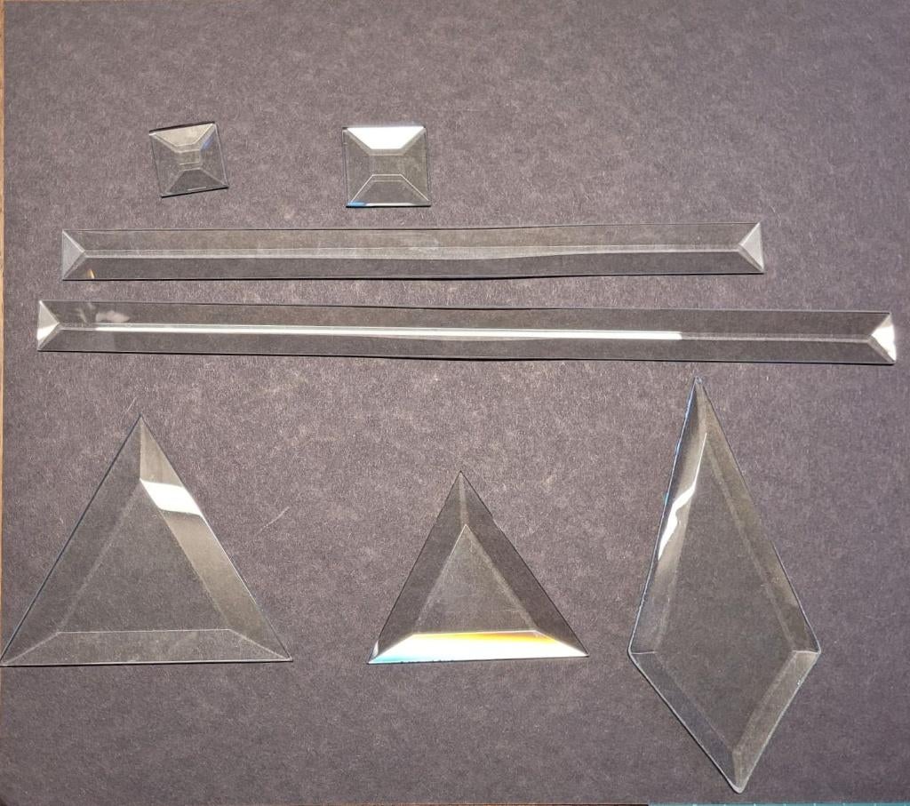 KOOPJE 234 st Glas BEVELS voor Tiffany of glas in lood., Hobby en Vrije tijd, Ophalen of Verzenden, Zo goed als nieuw