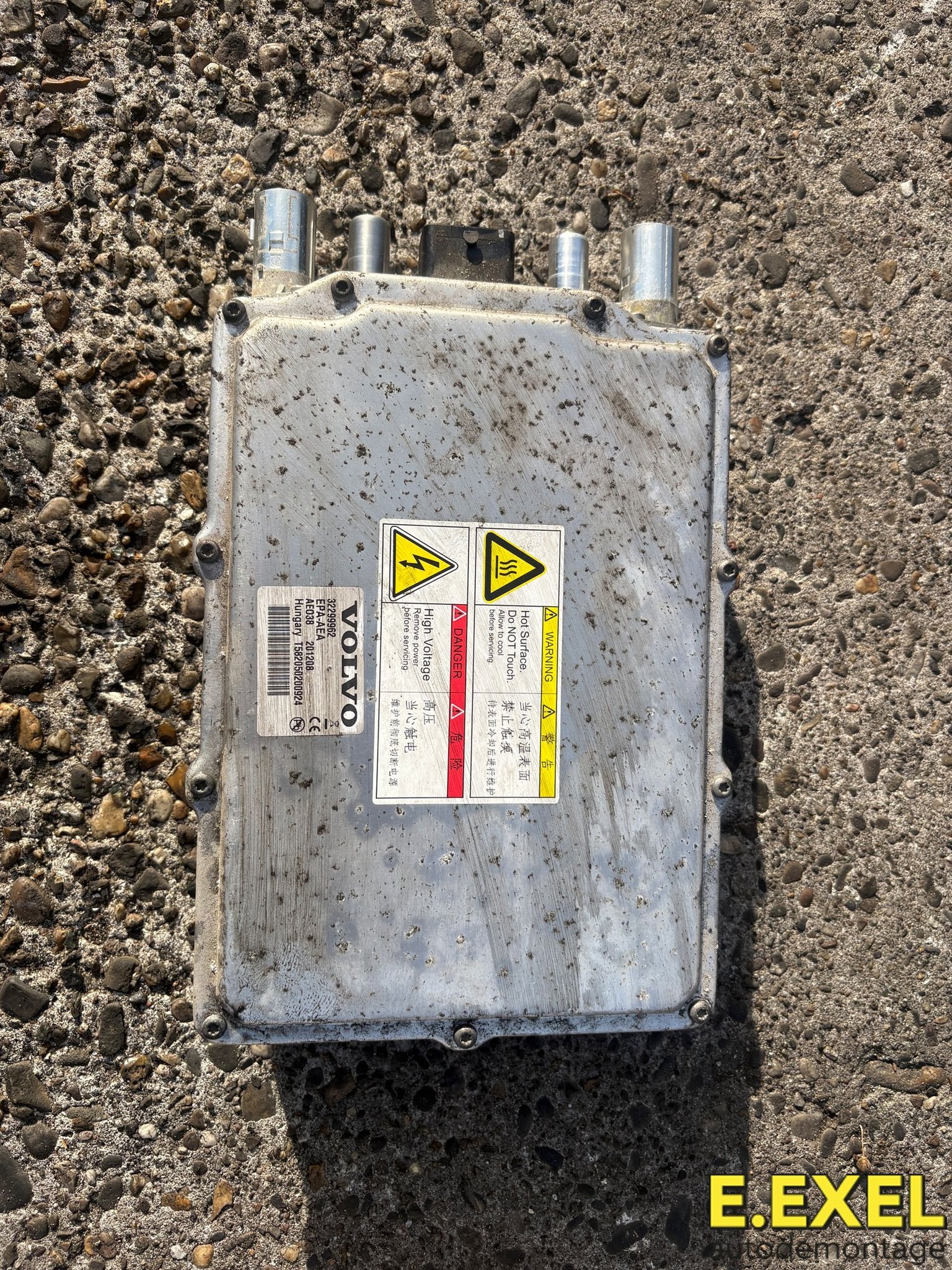 On-board charger Acculader Volvo XC90 2 T8 2018-22 32299962, Gebruikt, -, Ophalen of Verzenden, Volvo