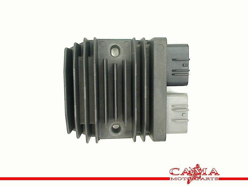 SPANNINGSREGELAAR Honda CBR 500 R 2021 (CBR500R) (FH027AA), Motoren, Honda Center GmbH, Gebruikt, Info@honda.de, Hanauer Landstraße  222-224
60314  Frankfurt am Main, DE