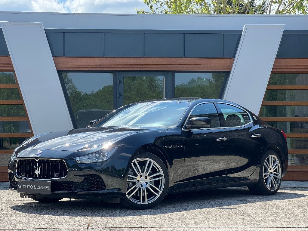 Maserati Ghibli SQ4 3.0 V6 - 410PK - 4x4 - GARANTIE, Automaat, 4 deurs, Zwart, Leder