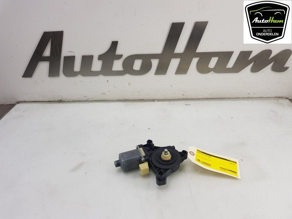 MOTEUR LEVE VITRE ELECTRIQUE Audi A3 Sportback (8VA / 8VF), Utilisé, Audi