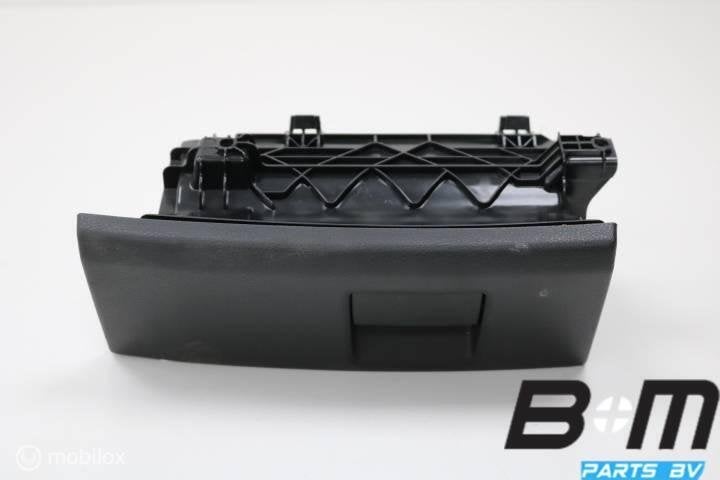 Opbergvak onder stoel rechts Audi A3 8V 8V0881578, Gebruikt
