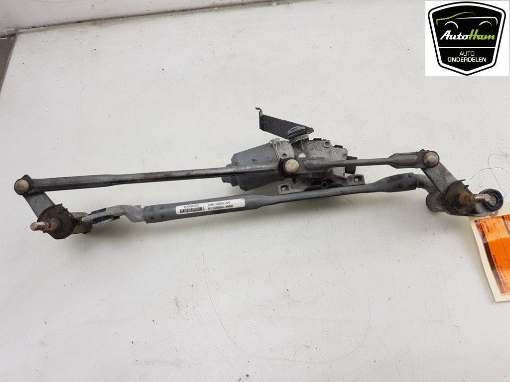 RUITENWISSER MECH + MOTOR X5 (F15) (|7292653|61617292653|), Gebruikt, BMW, Petuelring 130
80809  München, DE, Bayerische Motoren Werke AG