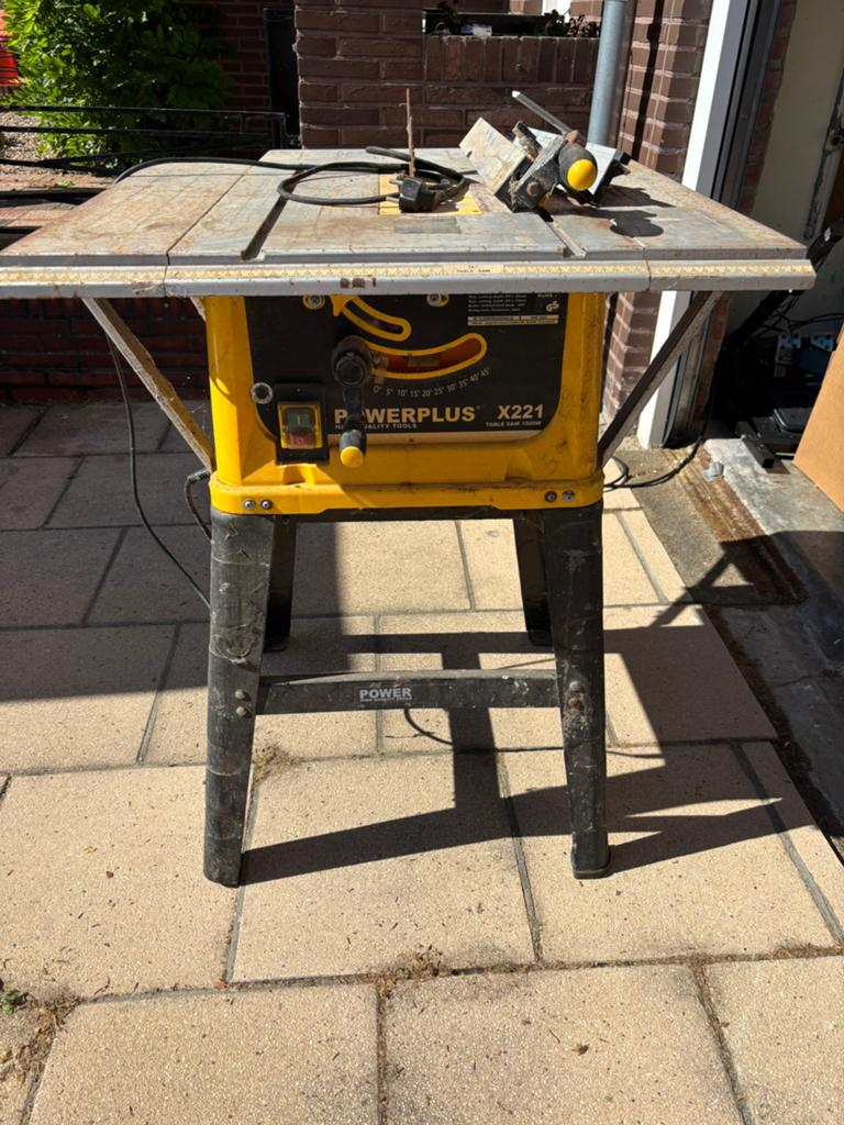Tafelzaag, Doe-het-zelf en Bouw, Ophalen, Zo goed als nieuw