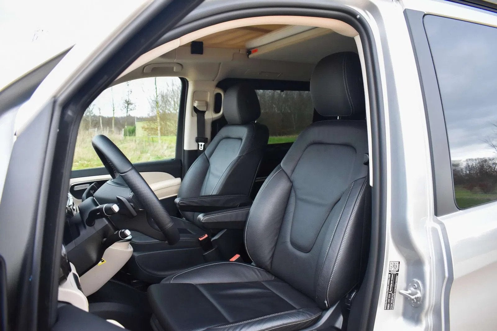 Mercedes-Benz V-Class 300 d / Marco Polo / AMG / BTW-TVA-VAT, Automaat, 4 deurs, 239 pk, 4 cilinders