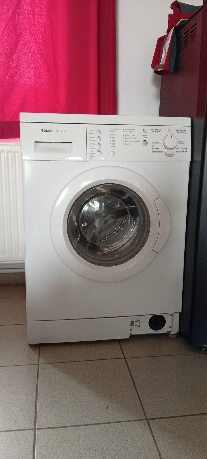 machine à laver Bosch Maxx6, 1200 à 1600 tours, 6 à 8 kg, 85 à 90 cm, Programme court