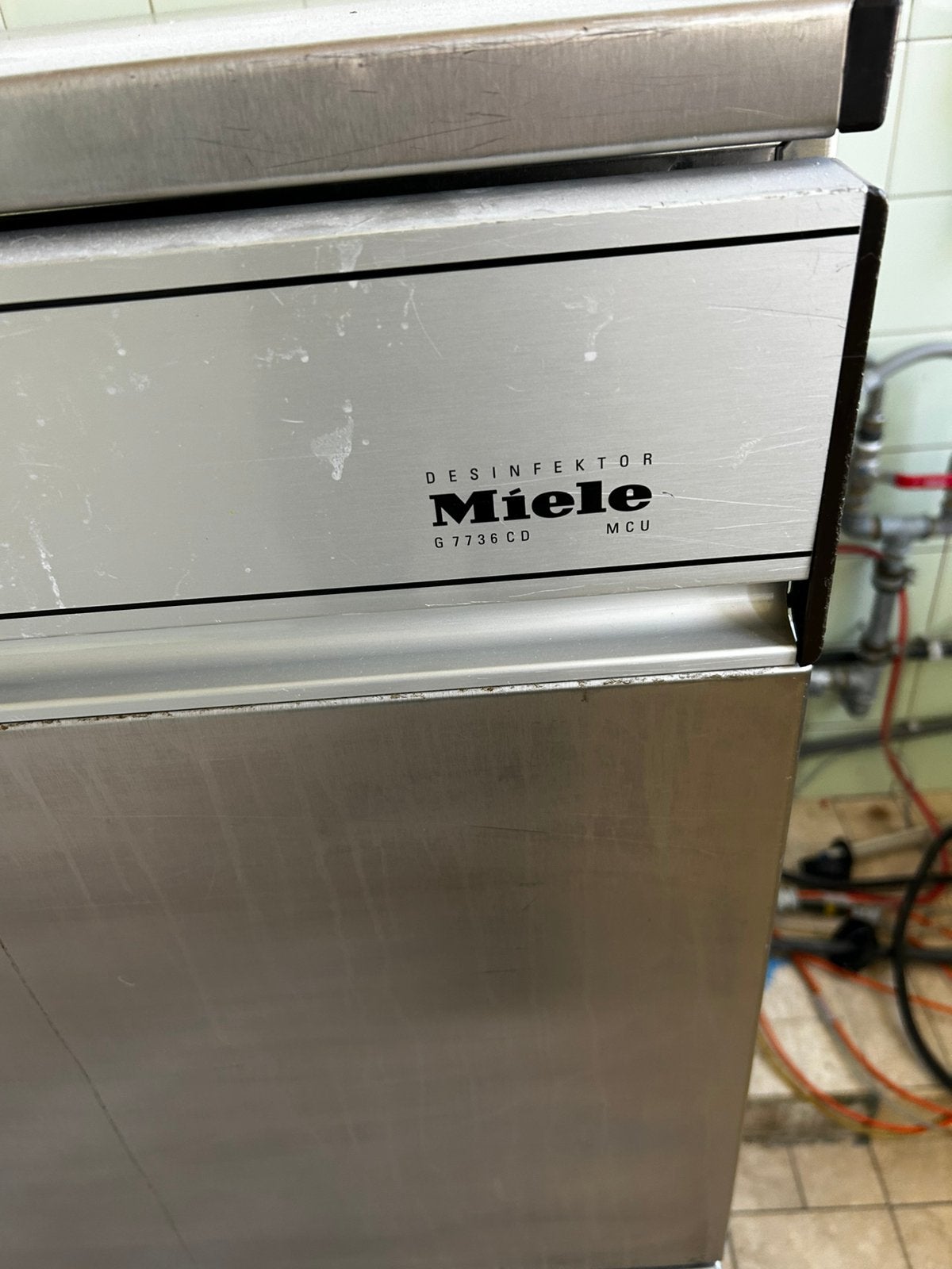 lave vaisselle professionnel Miel px 700 eur 380 v, Articles professionnels, Enlèvement ou Envoi