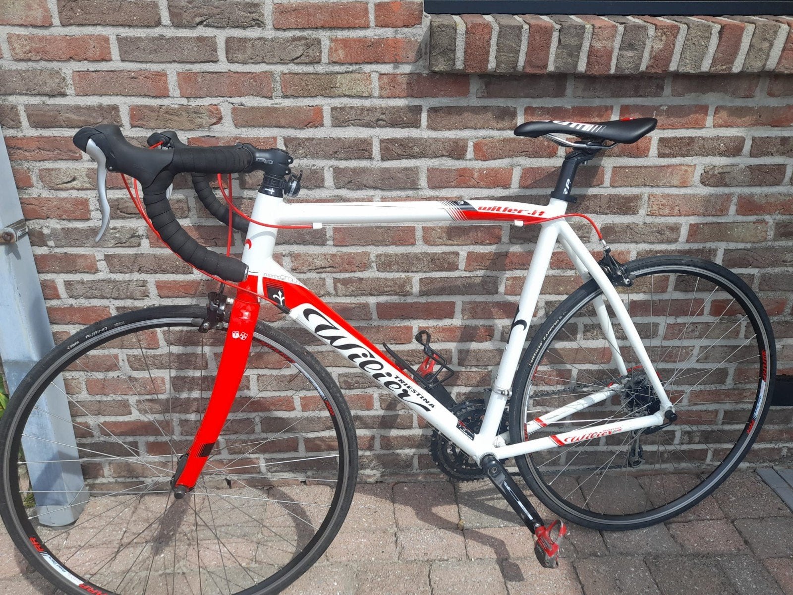 Racefiets Wilier Triestina, Ophalen, Aluminium