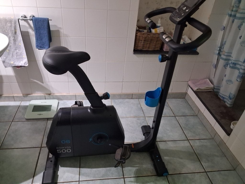 vélo d'appartement, Enlèvement, Comme neuf, Autres matériaux, Vélo d'appartement