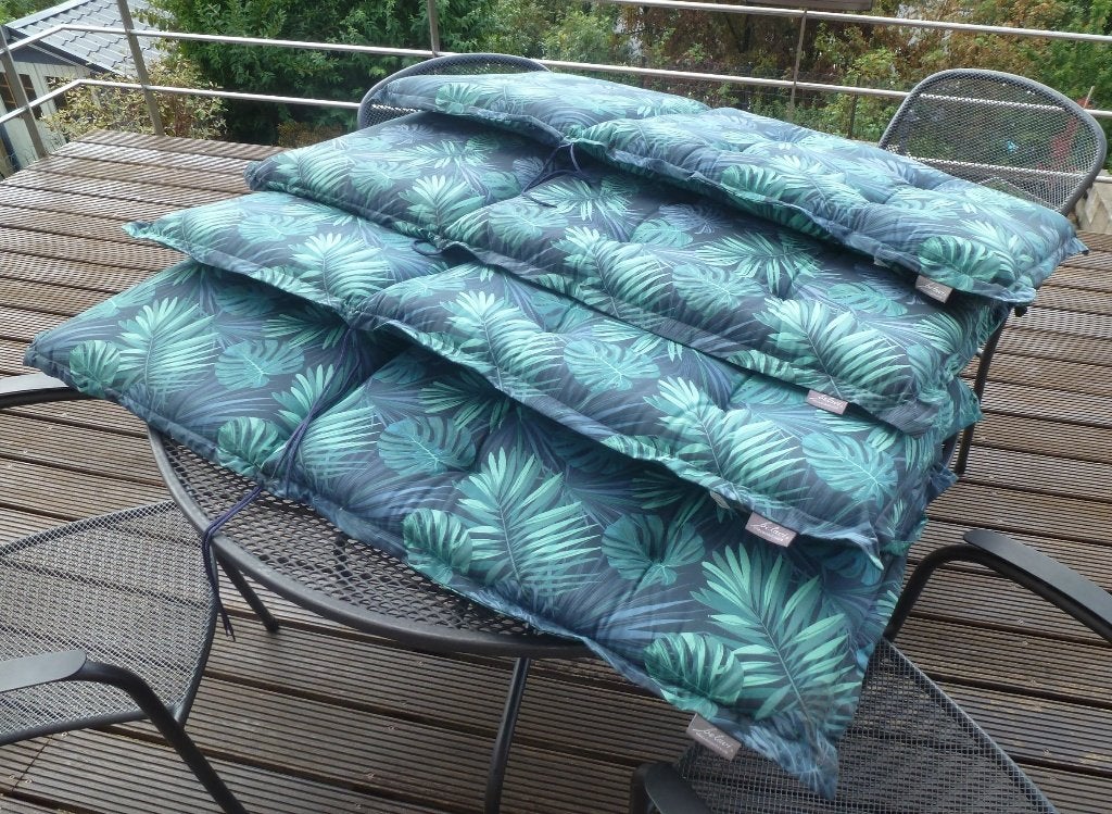 4 coussins pour fauteuils de terrasse ou jardin, Maison & Meubles, Bleu, Utilisé, Autres styles, Enlèvement