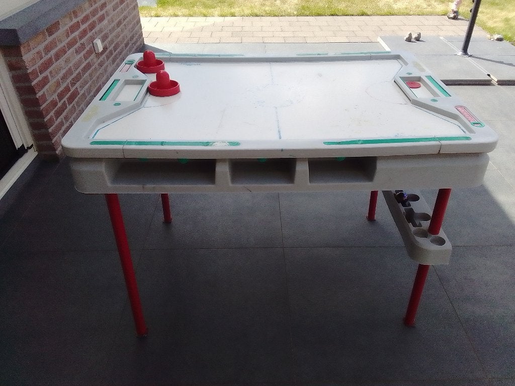 Kinderspeeltafel, Ophalen, Gebruikt