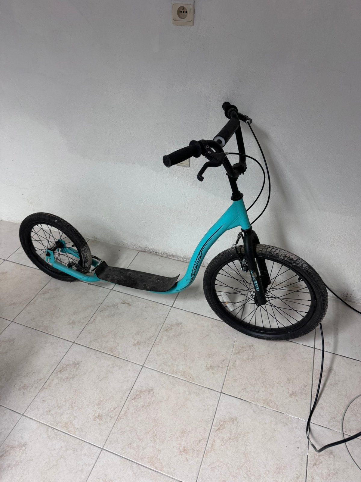 Velo sans pédales a vendre, Vélos & Vélomoteurs, Enlèvement, Comme neuf