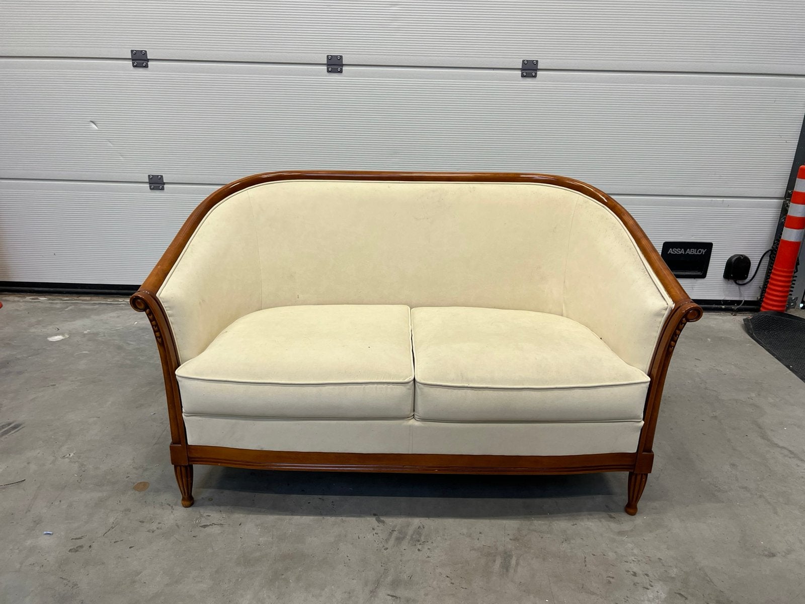 Sofa - Canapé deux places (bois Alcantara, Enlèvement, Comme neuf, Bois