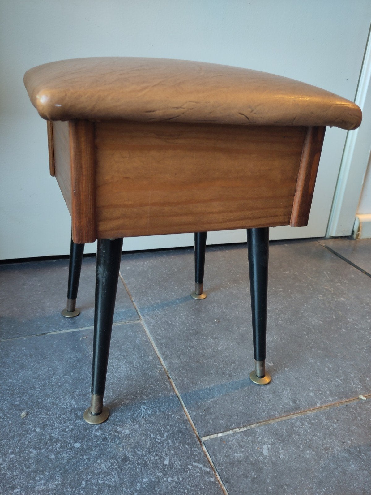 Vintage krukje / stoeltje, Huis en Inrichting, Ophalen, Gebruikt, Vintage