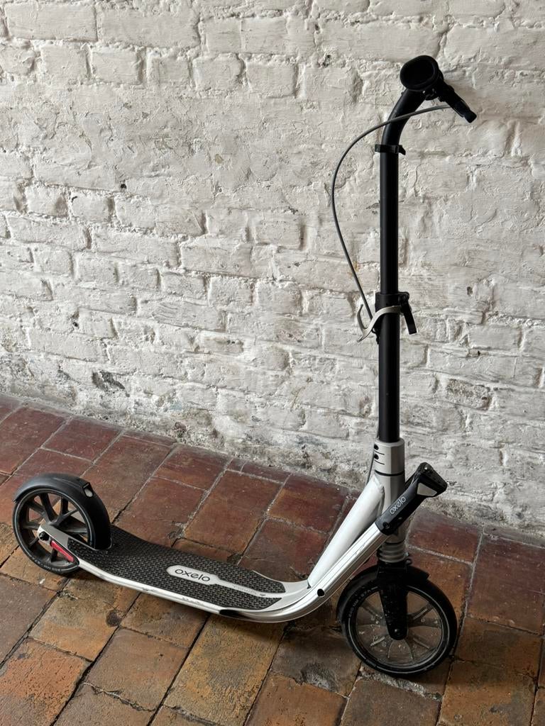 OXELO TOWN scooter 9 kinderen volwassenen, weinig gebruikt., Ophalen, Gebruikt