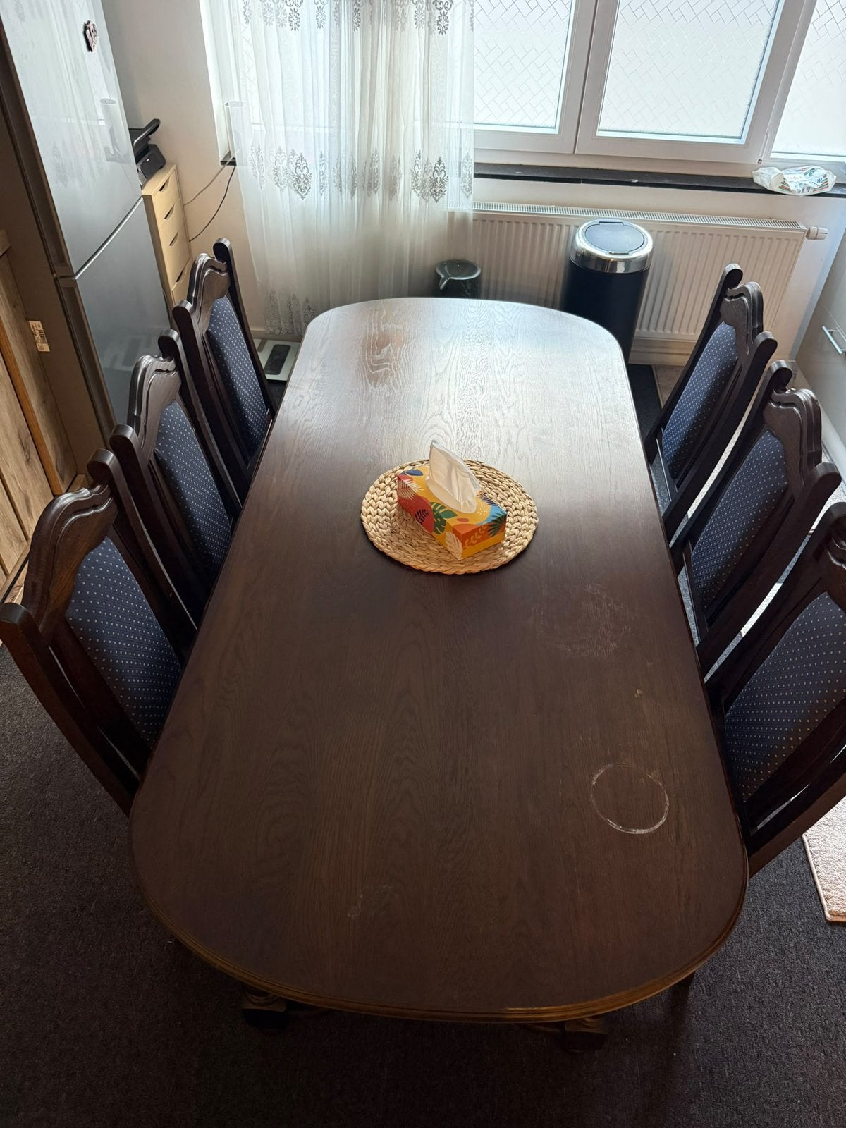 Klassieke eettafel met stoelen., Ophalen, Zo goed als nieuw, Kassiek, 4 tot 6 stoelen