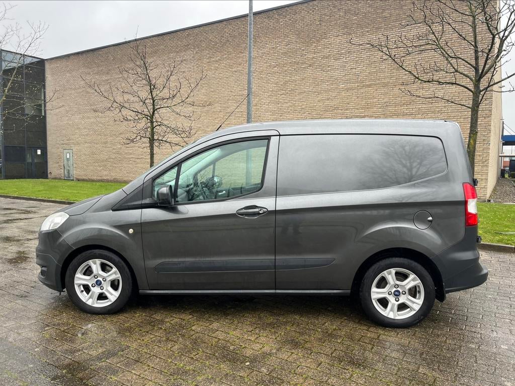 Ford Transit Courier  1.0 Ecoboost 2016/69000 km, Auto's, Ford, Stof, Euro 6, Bedrijf, Handgeschakeld