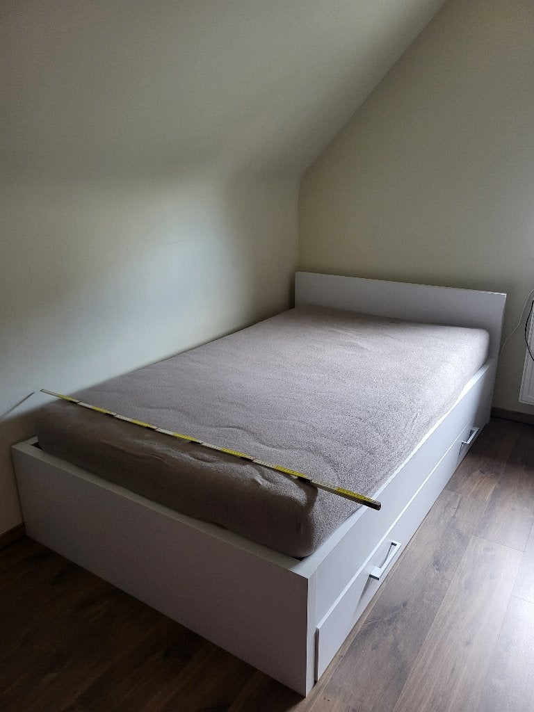 Bed + nachtkastje + kast, Huis en Inrichting, Slaapkamer | Complete slaapkamers, Ophalen, Zo goed als nieuw, Twijfelaar, Tijdloos