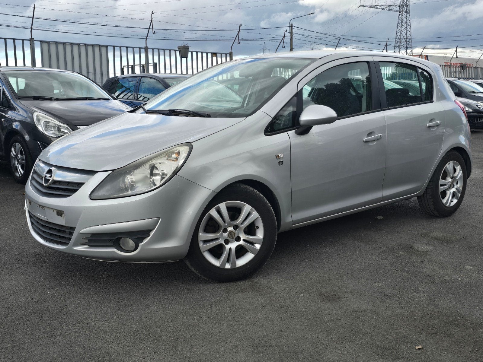 OPEL CORSA 1300CC DIEDEL 05/2010 213000KM MET AIRCO, Autos, Opel, Argent ou Gris, Achat, Entreprise, Bleu