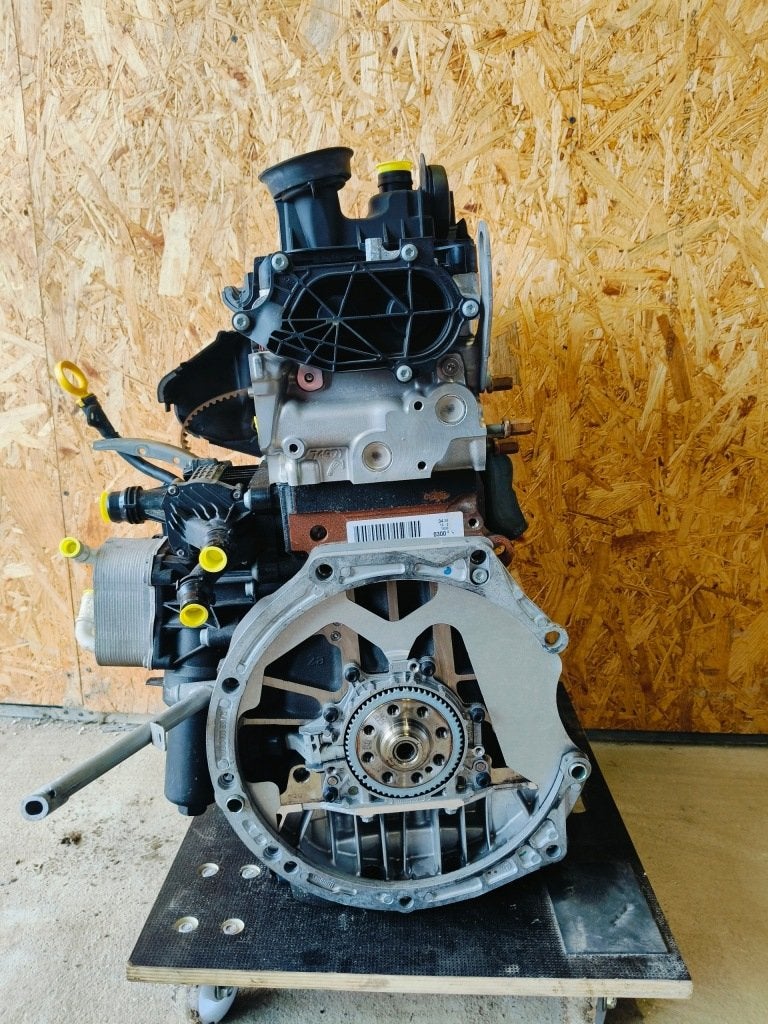 Moteur DTTA Nu OCTAVIA GOLF T-ROC KAROQ SEAT LEON CUPRA, Envoi, Utilisé, Daihatsu