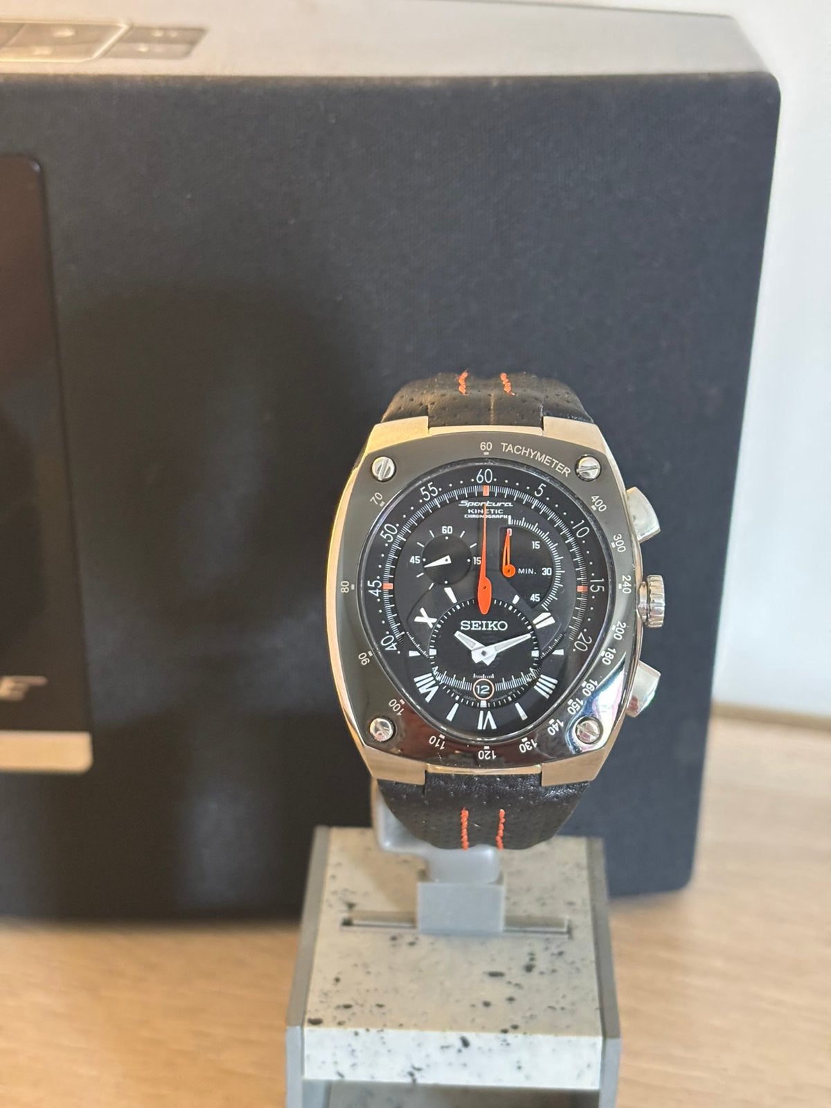 Seiko Sportura Kinetic, Bijoux, Sacs & Beauté, Enlèvement ou Envoi, État, Comme neuf