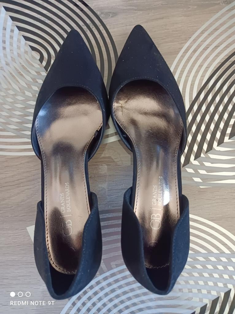 Escarpins neuf 39, Kleding | Dames, Ophalen of Verzenden, Pumps