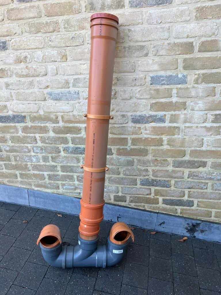 Kippen voerbak pvc, Ophalen, Gebruikt, Drinken en Voederen