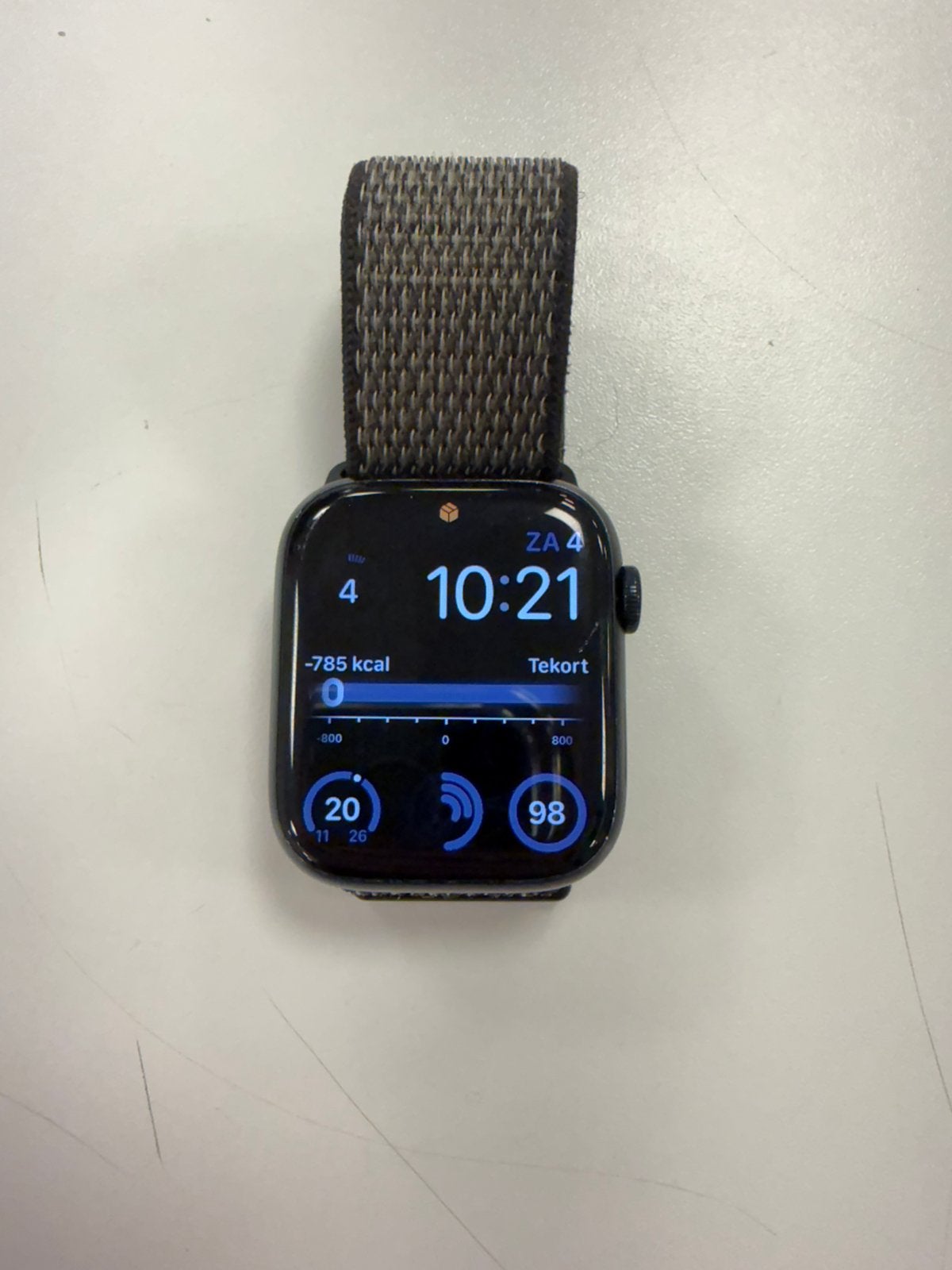 Apple Watch Series 8 45mm, Handtassen en Accessoires, Smartwatches, Gebruikt, iOS, Zwart, Afstand, Calorieverbanding, Conditie