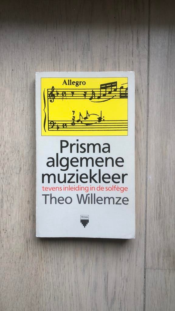 Boek; Prisma algemene muziekleer., Enlèvement, Comme neuf
